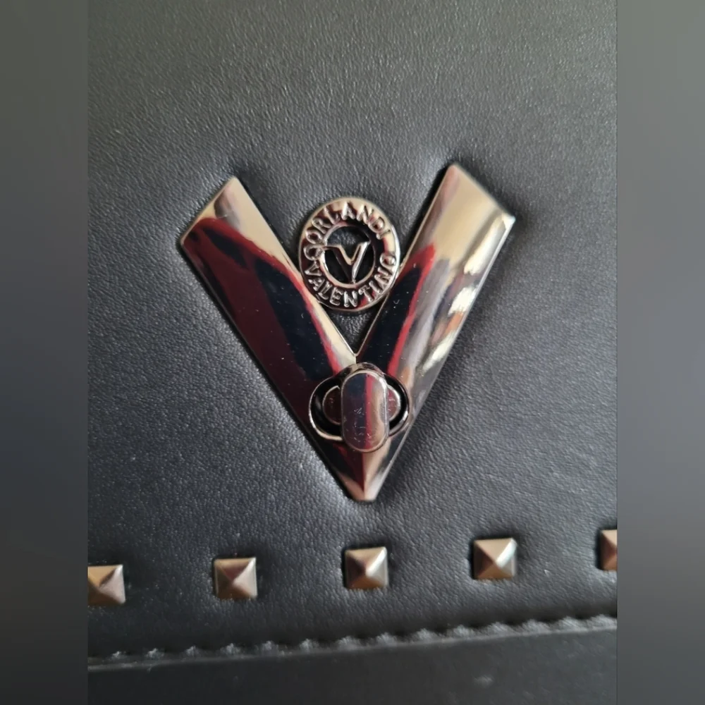 VALENTINO ORLANDI Black Studded Handbag with Striped Bow - Picture 8 of 12